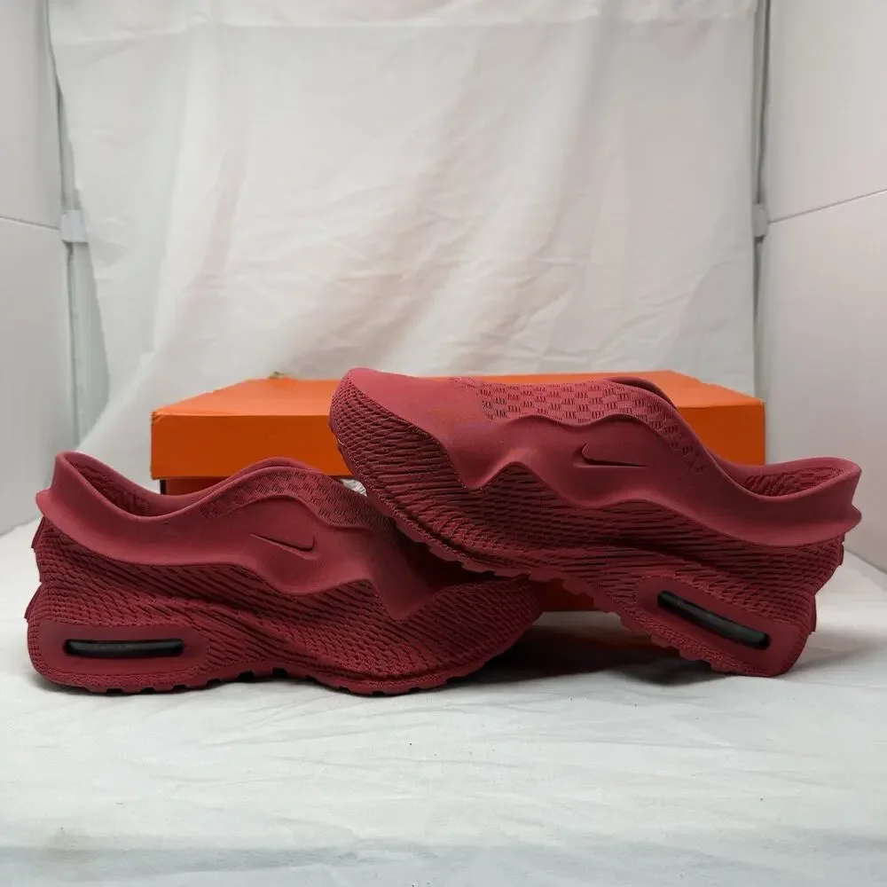 Nike product pair